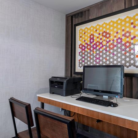Holiday Inn Express Hotel & Suites Petersburg/Dinwiddie By Ihg Zewnętrze zdjęcie