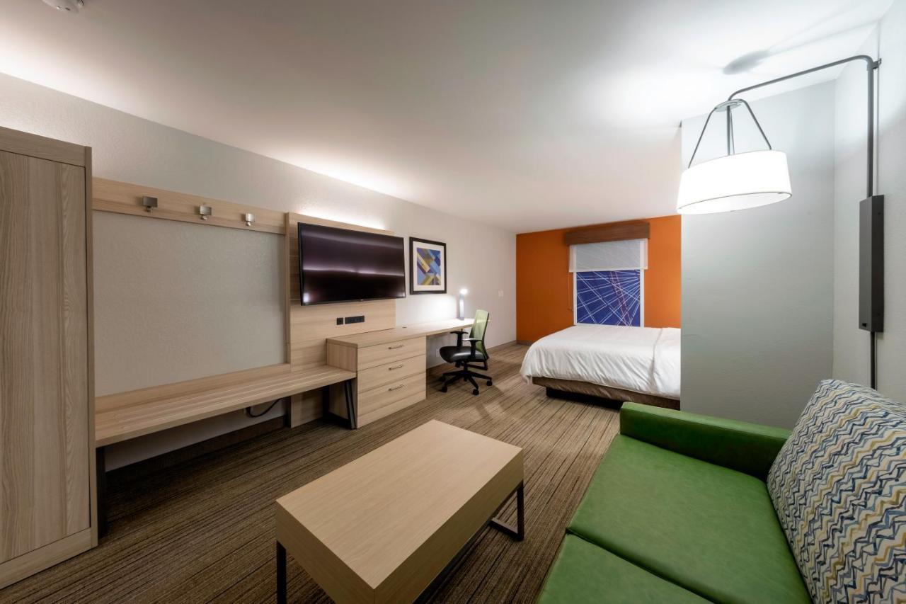 Holiday Inn Express Hotel & Suites Petersburg/Dinwiddie By Ihg Zewnętrze zdjęcie