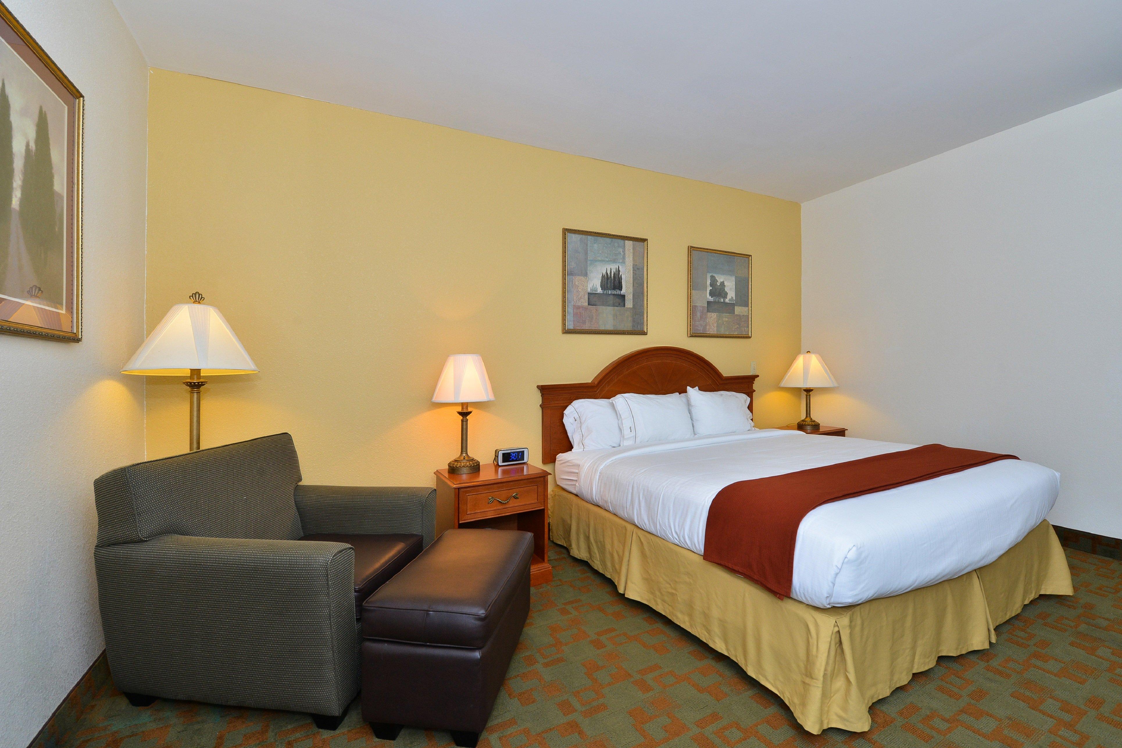 Holiday Inn Express Hotel & Suites Petersburg/Dinwiddie By Ihg Zewnętrze zdjęcie