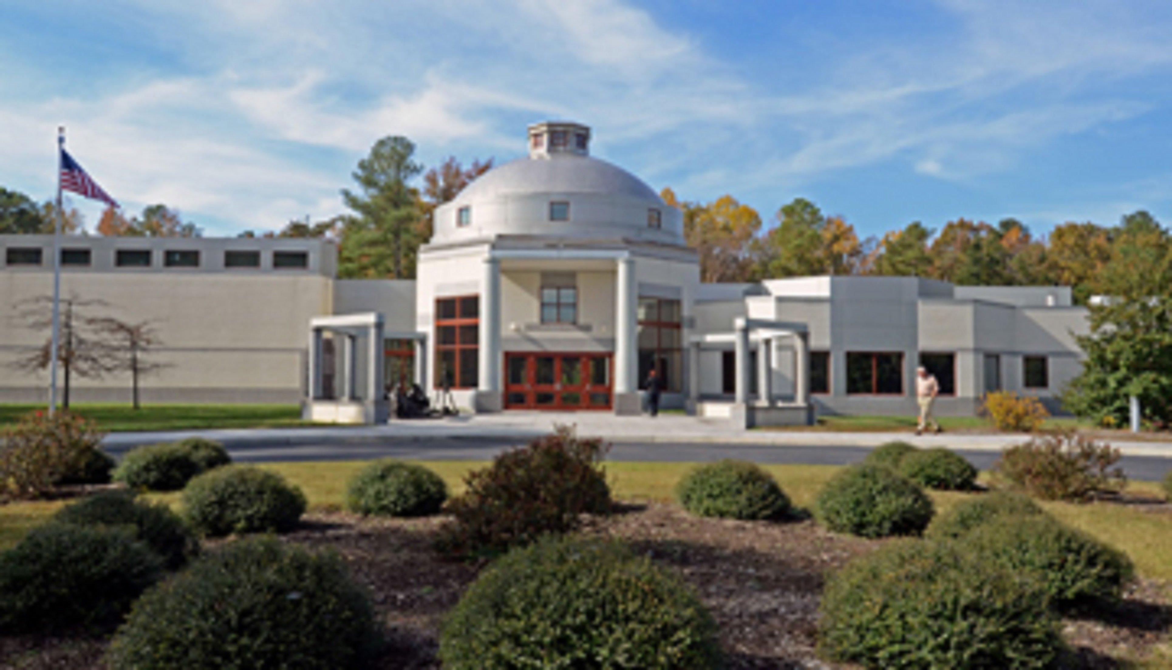 Holiday Inn Express Hotel & Suites Petersburg/Dinwiddie By Ihg Zewnętrze zdjęcie