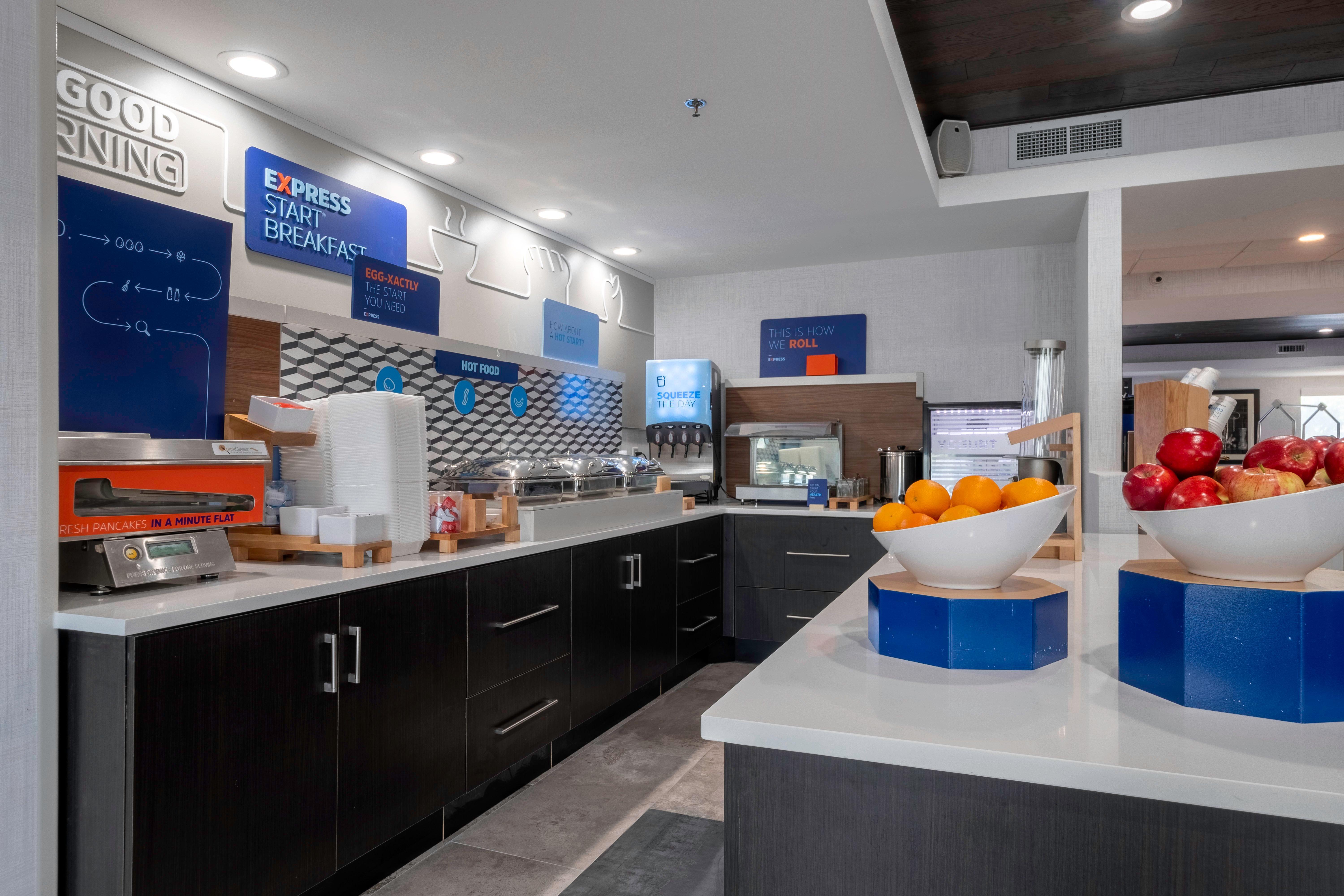 Holiday Inn Express Hotel & Suites Petersburg/Dinwiddie By Ihg Zewnętrze zdjęcie